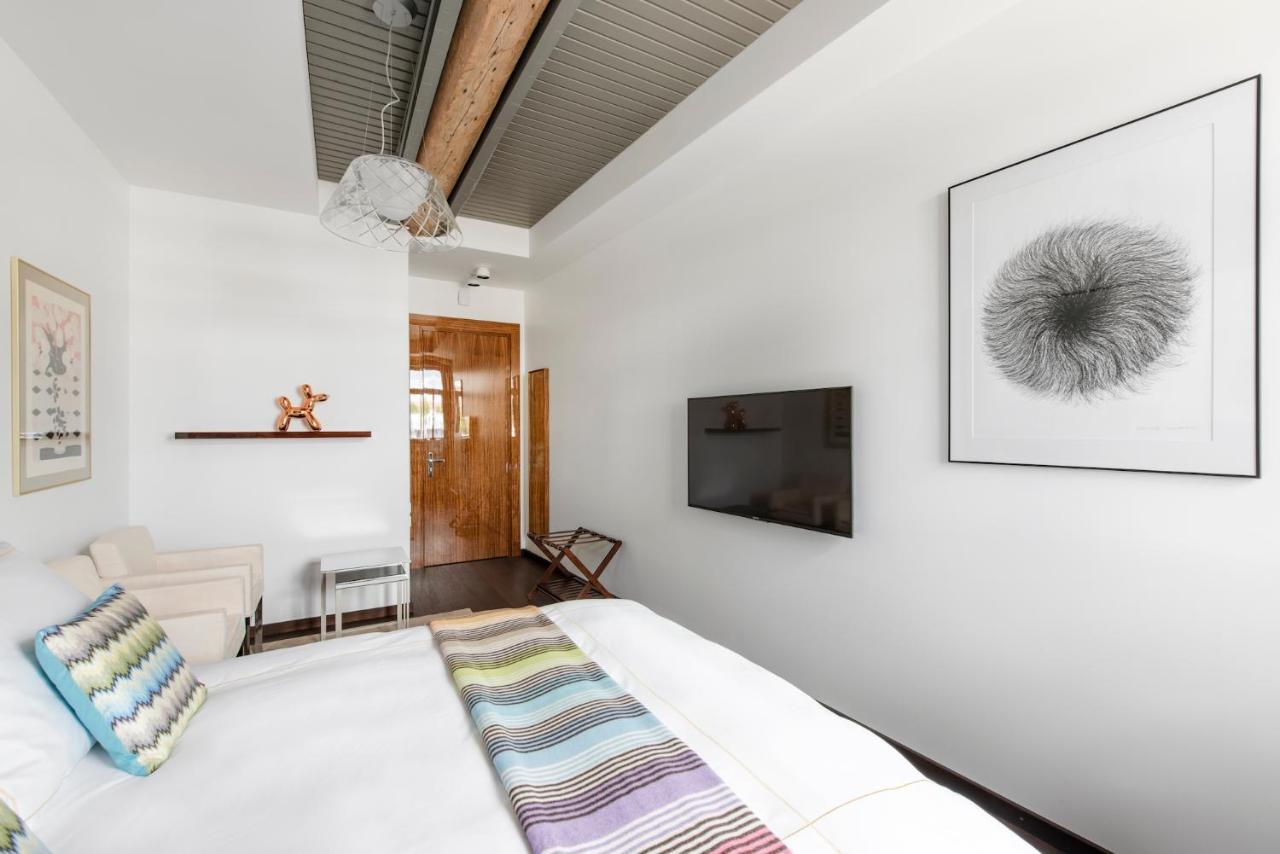 The Joseph Aparthotel Вилнюс Екстериор снимка