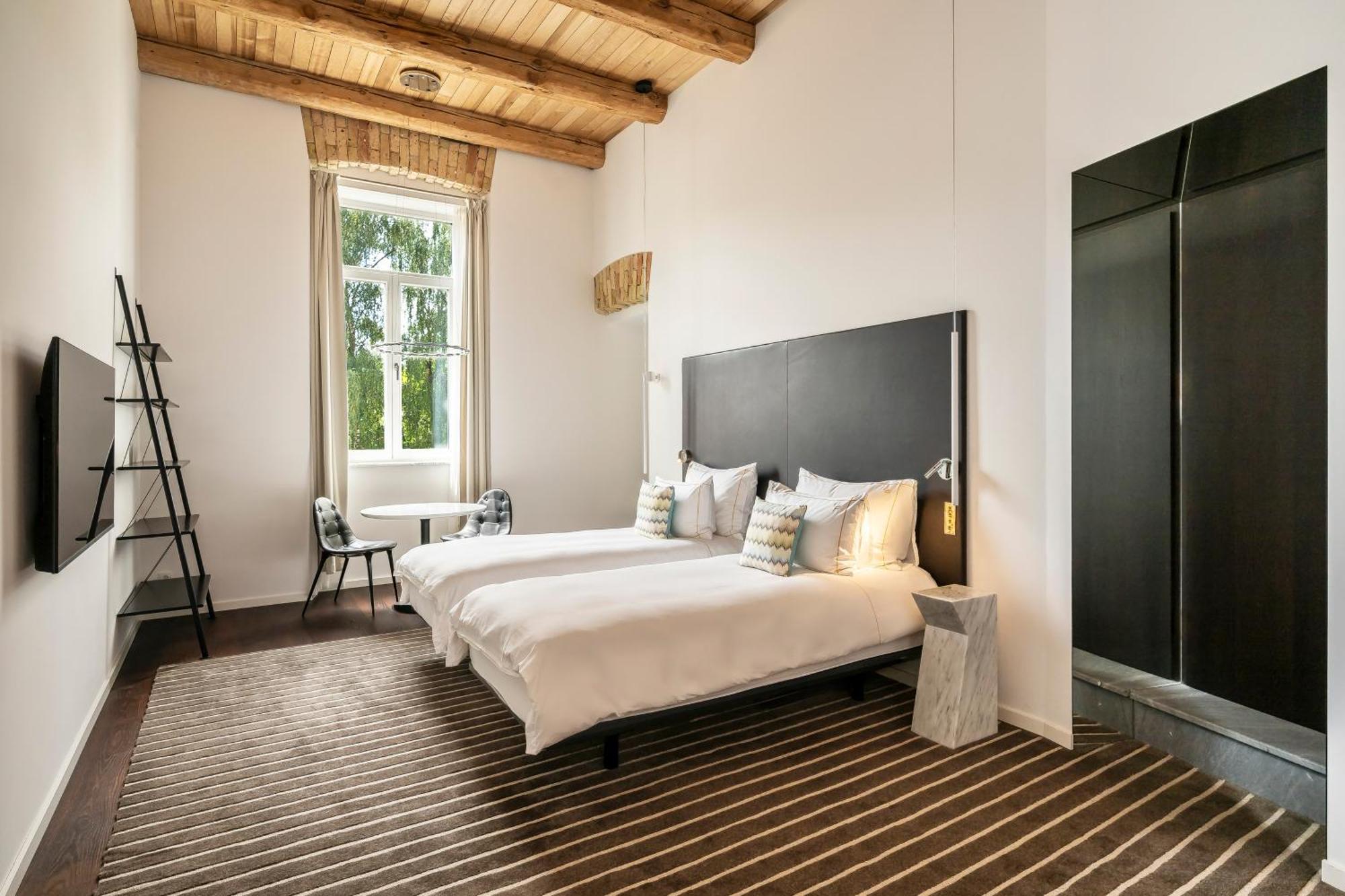 The Joseph Aparthotel Вилнюс Екстериор снимка